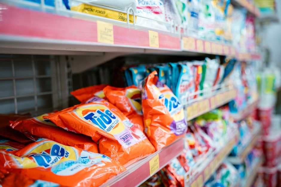 Retiro ANMAT productos limpieza: qué mirar hoy en tu casa y por qué te toca
